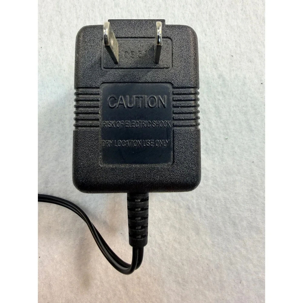 RadioShack AC Adapter U120025D 33-1197 12VDC 250mA Center Negative Power Supply